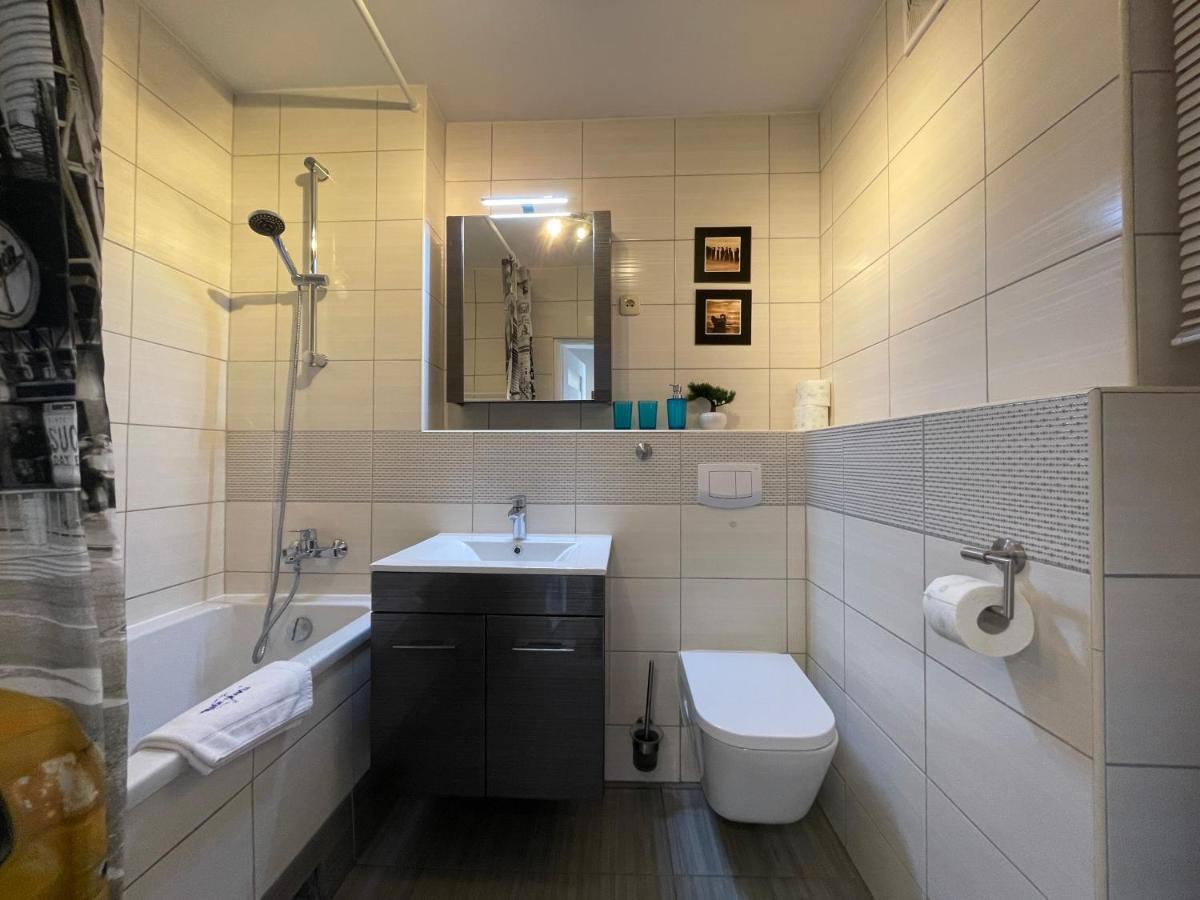 Wolin-Travel Apartament Dom Przy Parku Miedzyzdroje Eksteriør billede